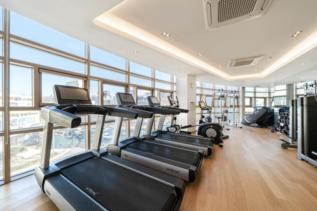 Fitness centrum a/nebo fitness zařízení v ubytování Staz Hotel Ulsan