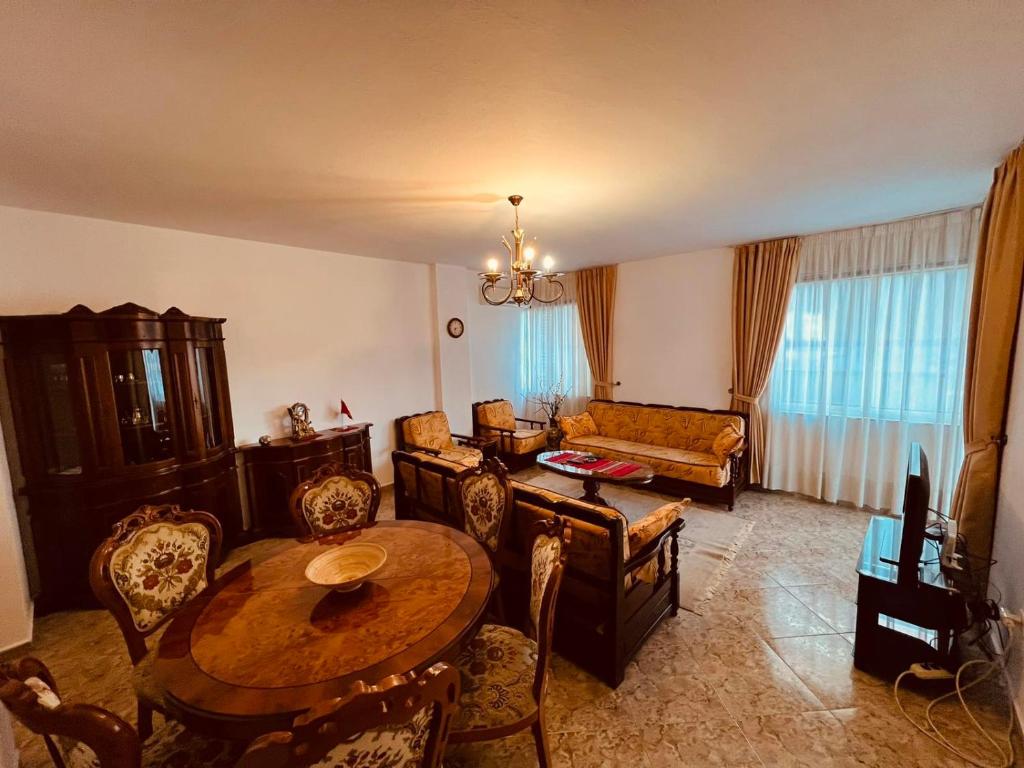 Apartment in the Tirana center "Blloku" - above Bar Xixa - Image 3