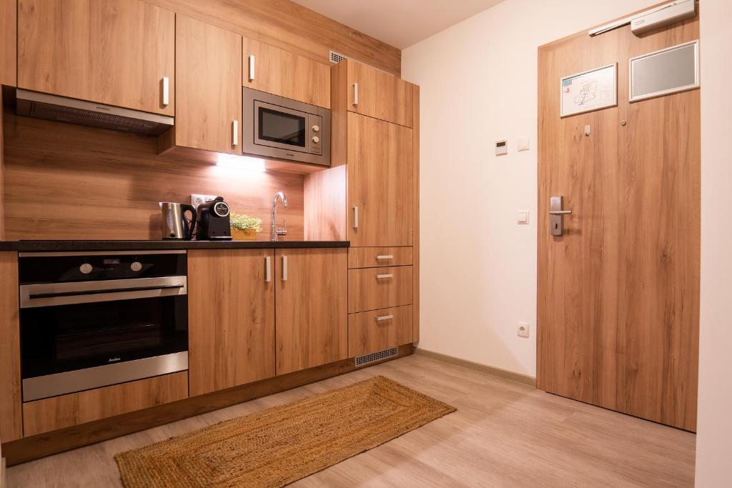 Kuchyň nebo kuchyňský kout v ubytování Hotel St Georg - Regensburg