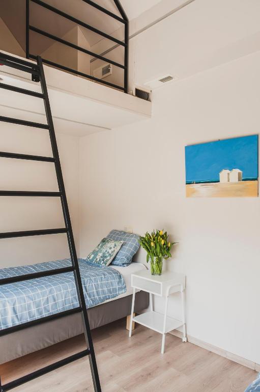 Het Oplaadpunt bed, bike, hike, 4-8 p - Huis Met Vijf Slaapkamers