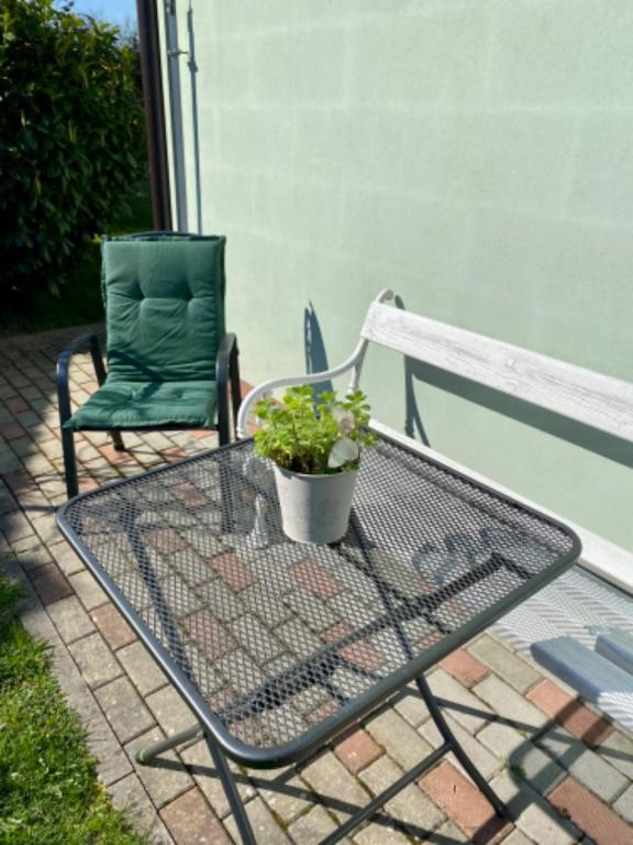 Fotografie z fotogalerie ubytování Apartmány u rybníčka v destinaci Příbraz
