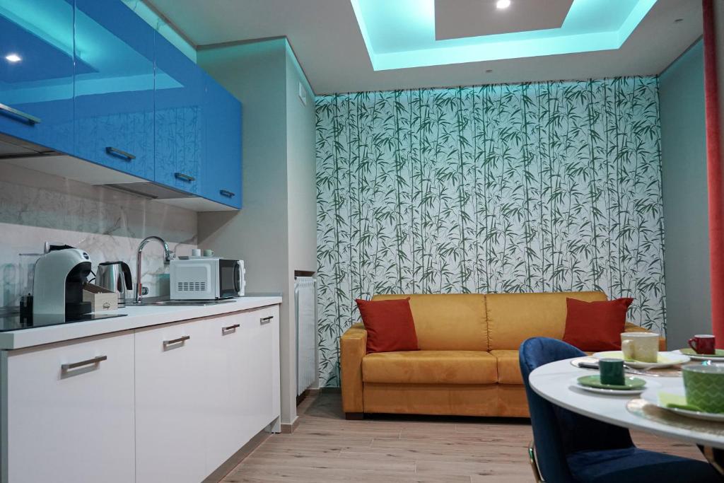 Η κουζίνα ή μικρή κουζίνα στο Maison Lion Luxury