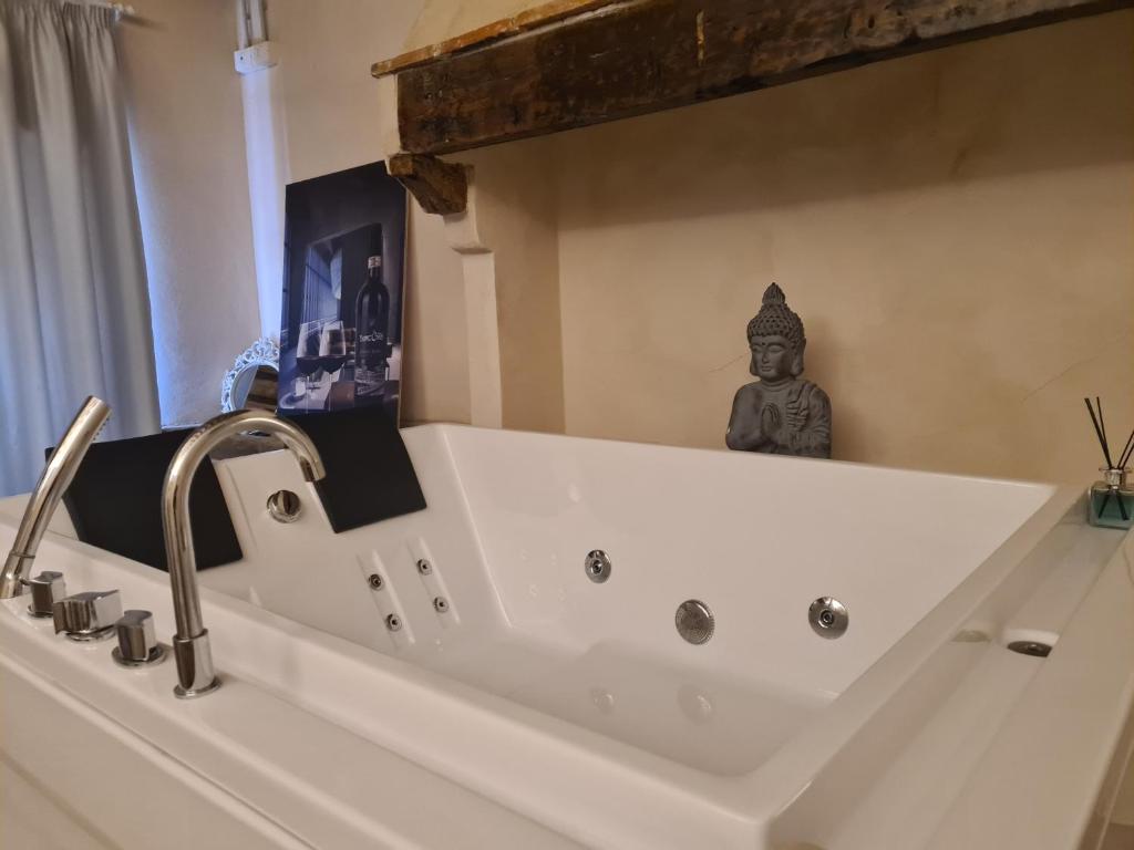 Foto de la galeria de Allegra Toscana - Affittacamere Guest house Arezzo a Arezzo