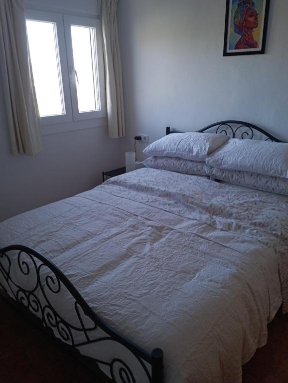 Casa Rural Olivares - Housity
