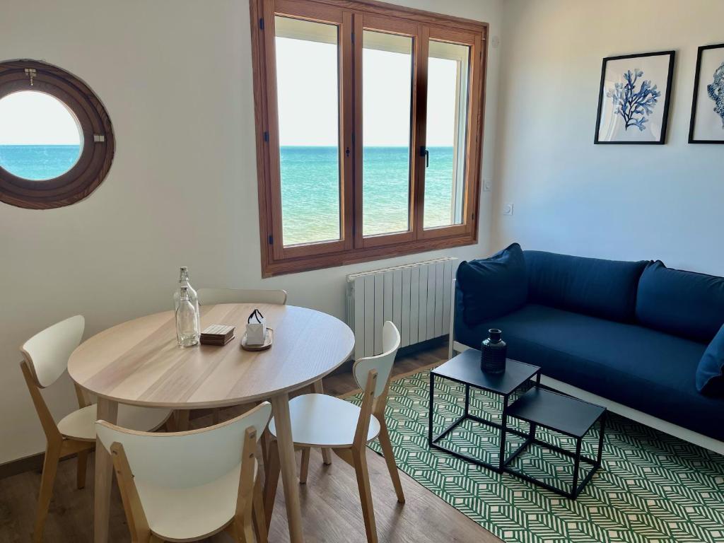 Posedenie v ubytovaní La Galonière Noire, appartement vue mer