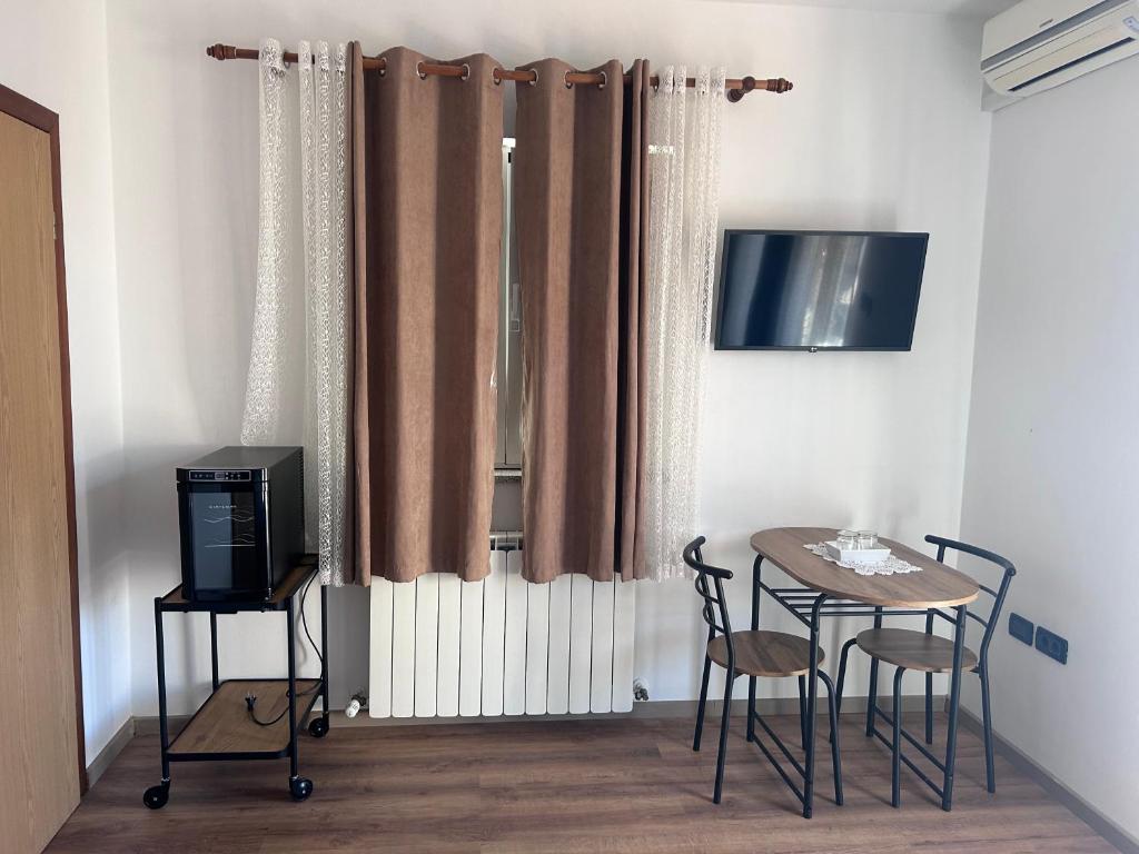 Guest House Casa Mia - Rooms & Apartments - 17