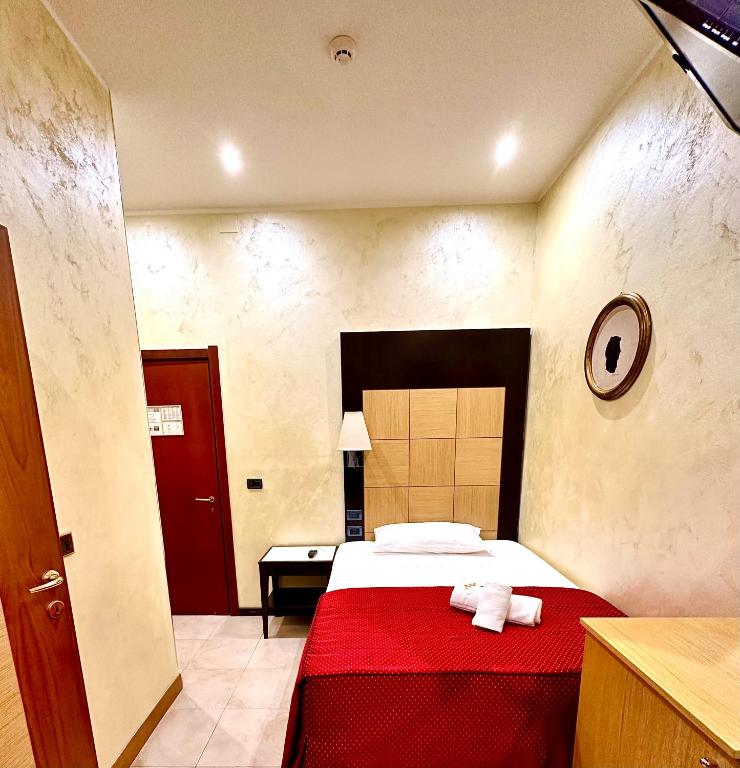 Hotel Fiorella Milano - Resim 42
