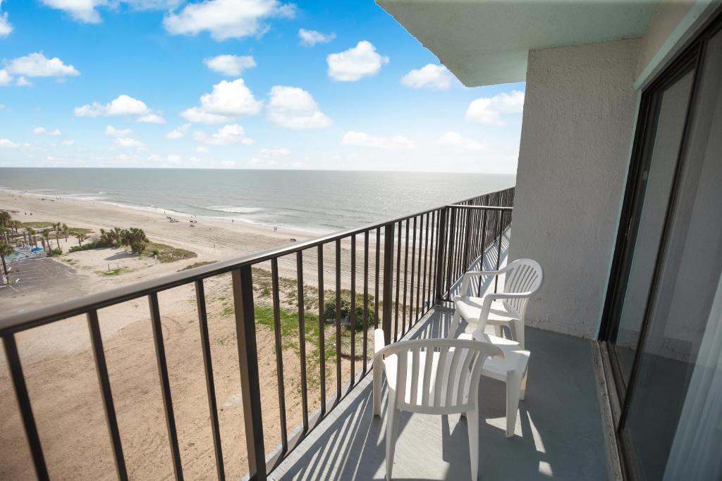 Tropical Seas Hotel photo
