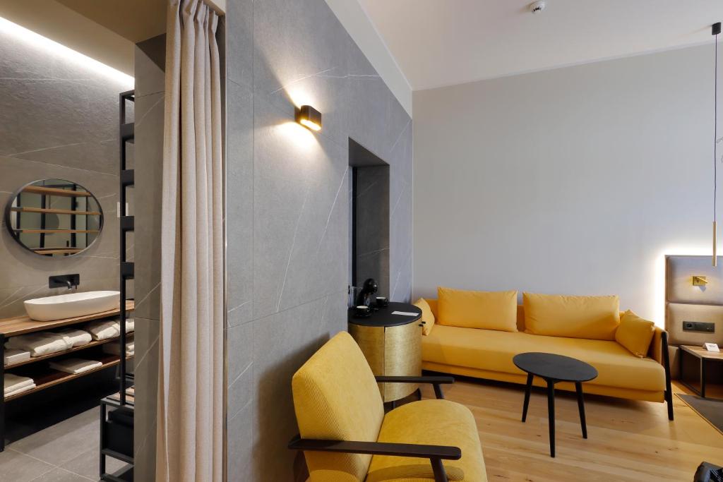 Hotel Prokop Square - Resim 24