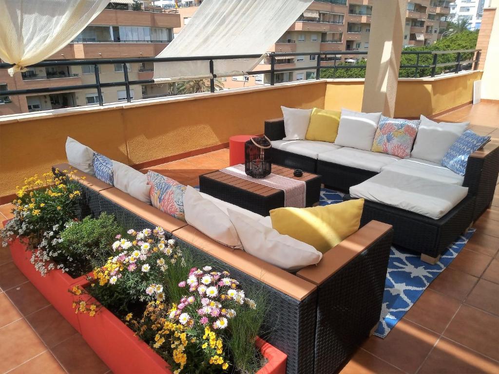 Balkon lub taras w obiekcie Atico Torremolinos