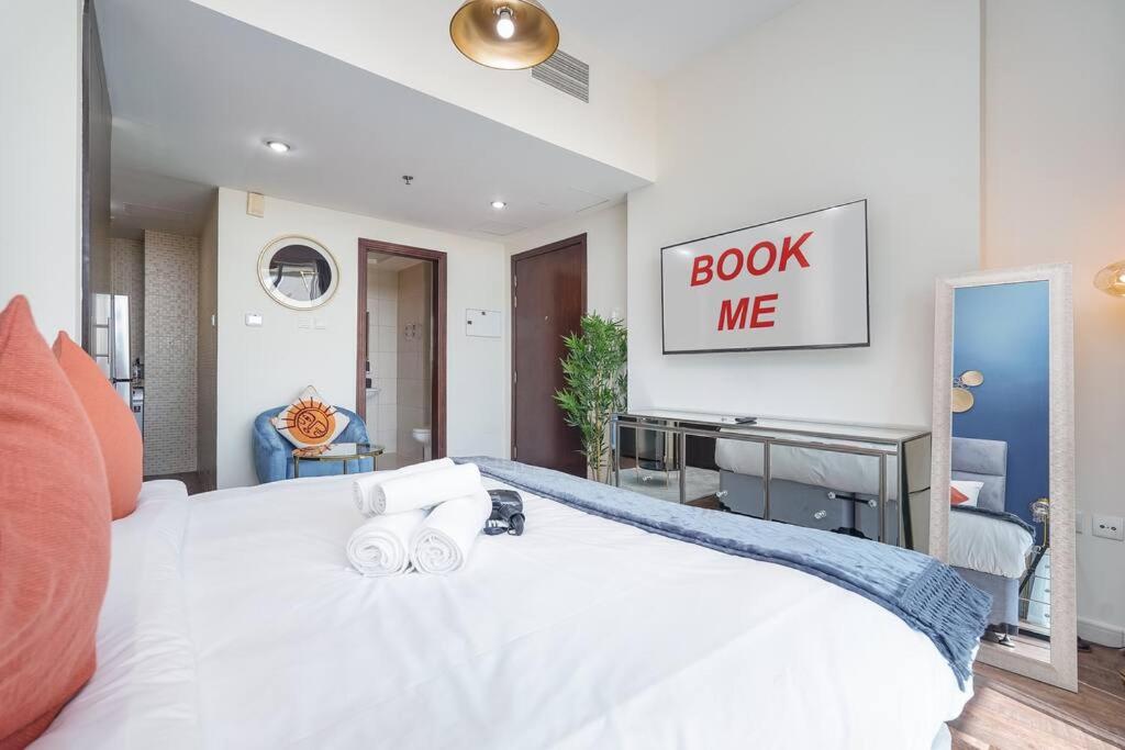 Very cool and stylish apartment!