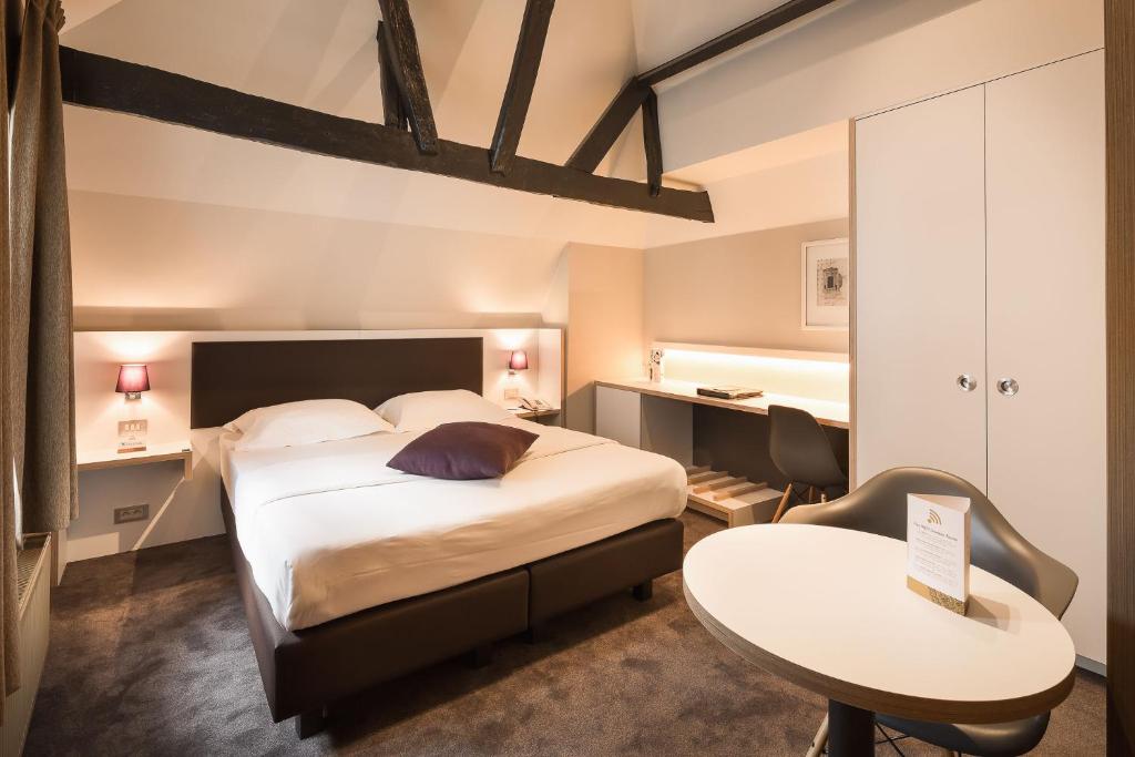 Hotel Navarra Brugge - Resim 31