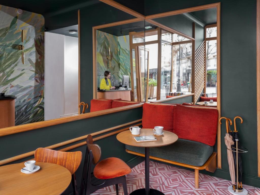 Hôtel Edgar & Achille - Resim 9