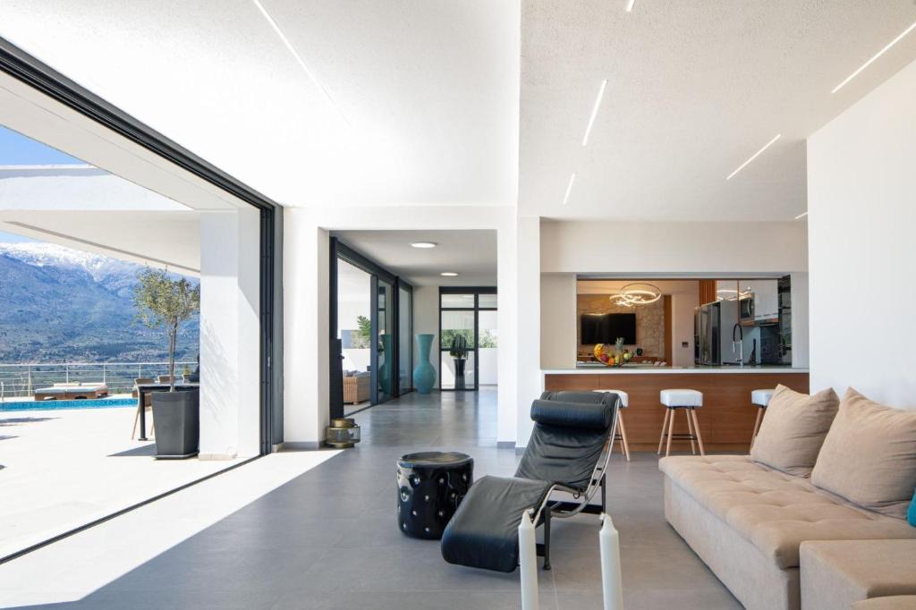 Posezení v ubytování Agapi Luxury Villa