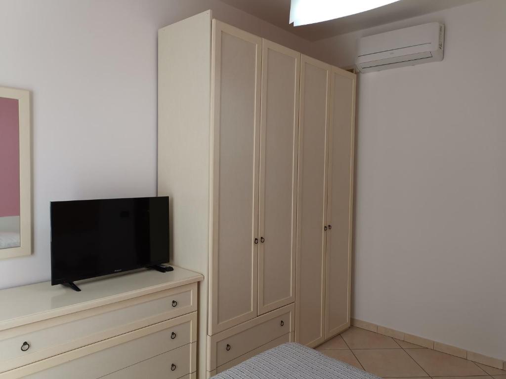 TV a/nebo společenská místnost v ubytování BeB I PORTICI