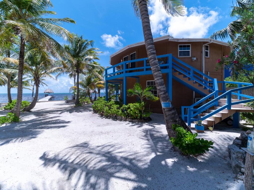 White Sands Cove – Photos 1