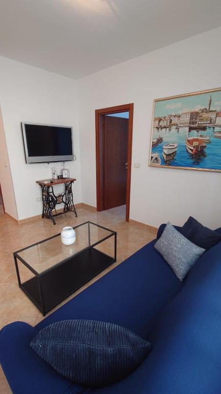 Apartments Lola - 14