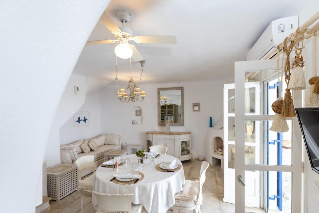 Posezení v ubytování Mykonos Psarou Place