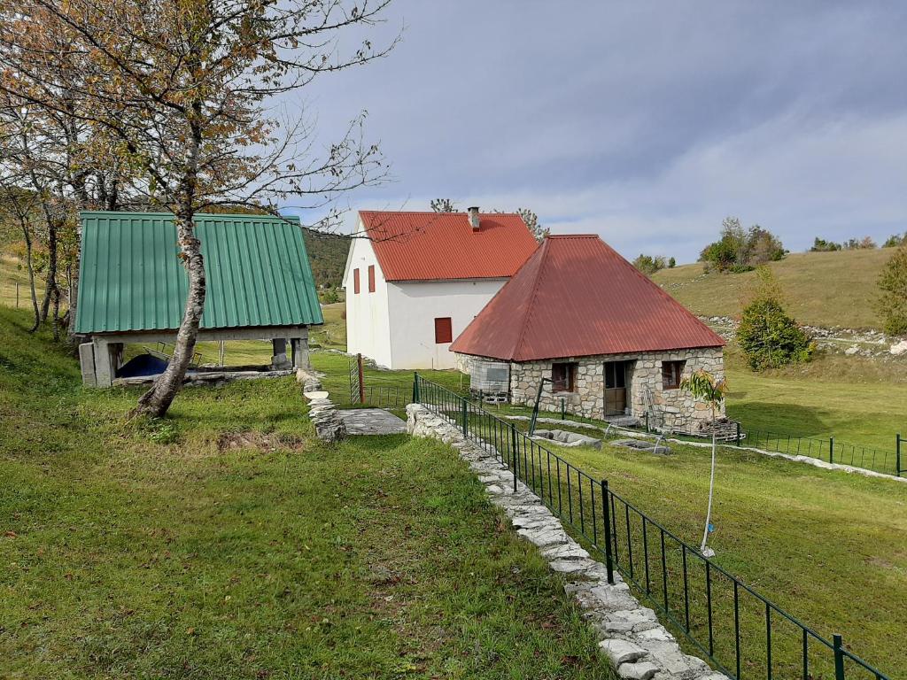Budova, kde se the country house nachází