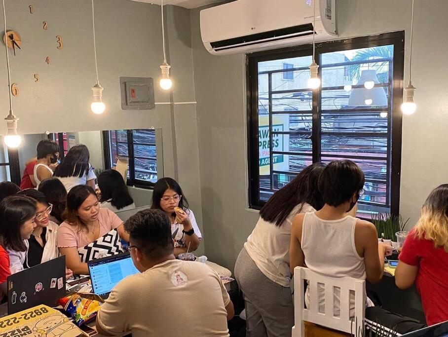 Apartment Basta Coworking Space/Study Hub, Manila, Philippines