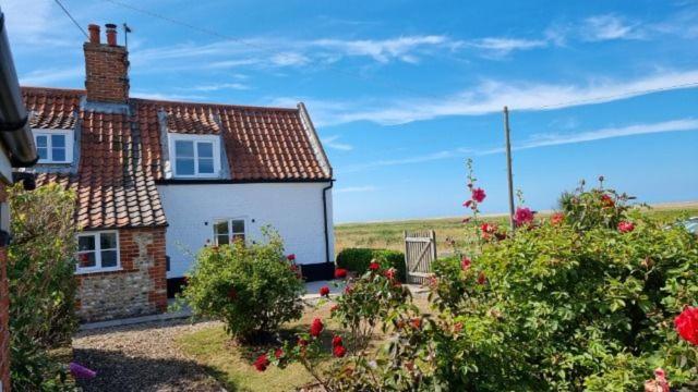 En have udenfor Cley Corner Cottage