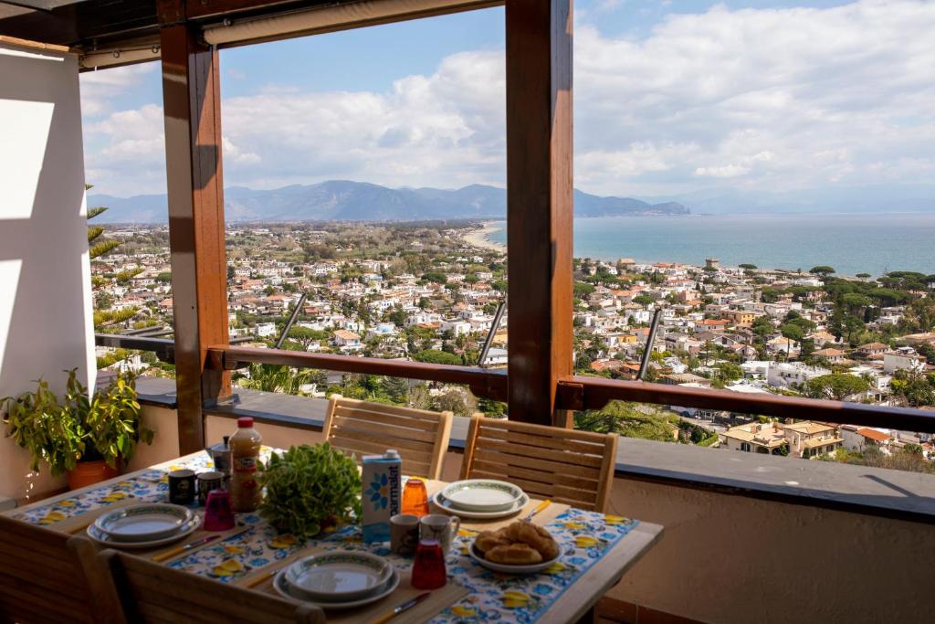 Casa Di Ulisse Vista Mare-Free Parking-Wi-Fi - Appartement D'une Chambre