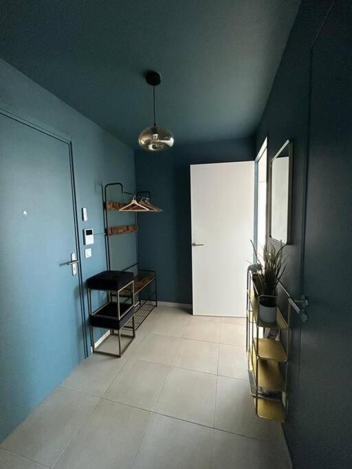 Kuchyňa alebo kuchynka v ubytovaní Superbe appartement 3 chambres à Grasse
