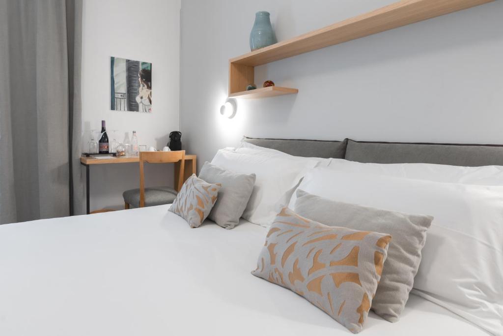 Archè Design Rooms and Suites - 1