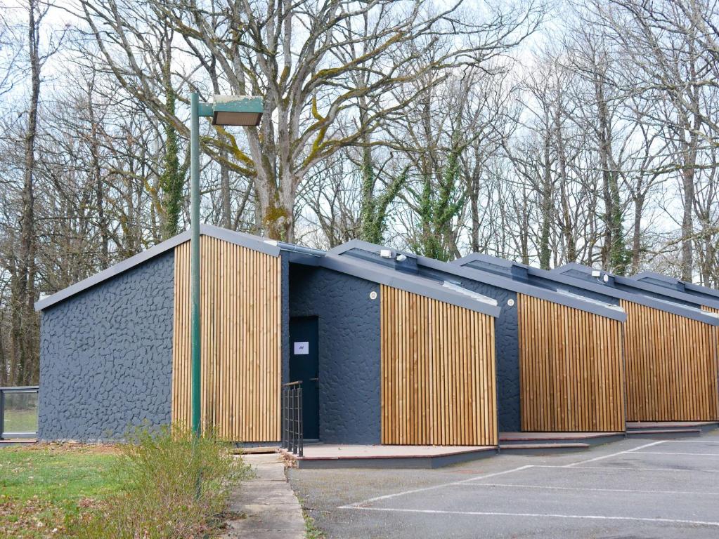 Best Western Le Bois de la Marche - Cottage Avec Terrasse - Non-Fumeurs