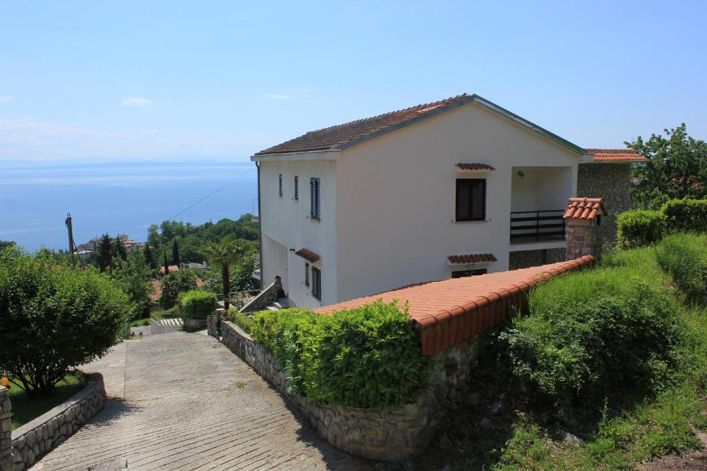 Apartments with parking space Lovran, Opatija - 2357