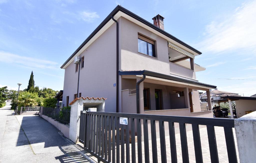 Apartments with parking space Umag - 21070