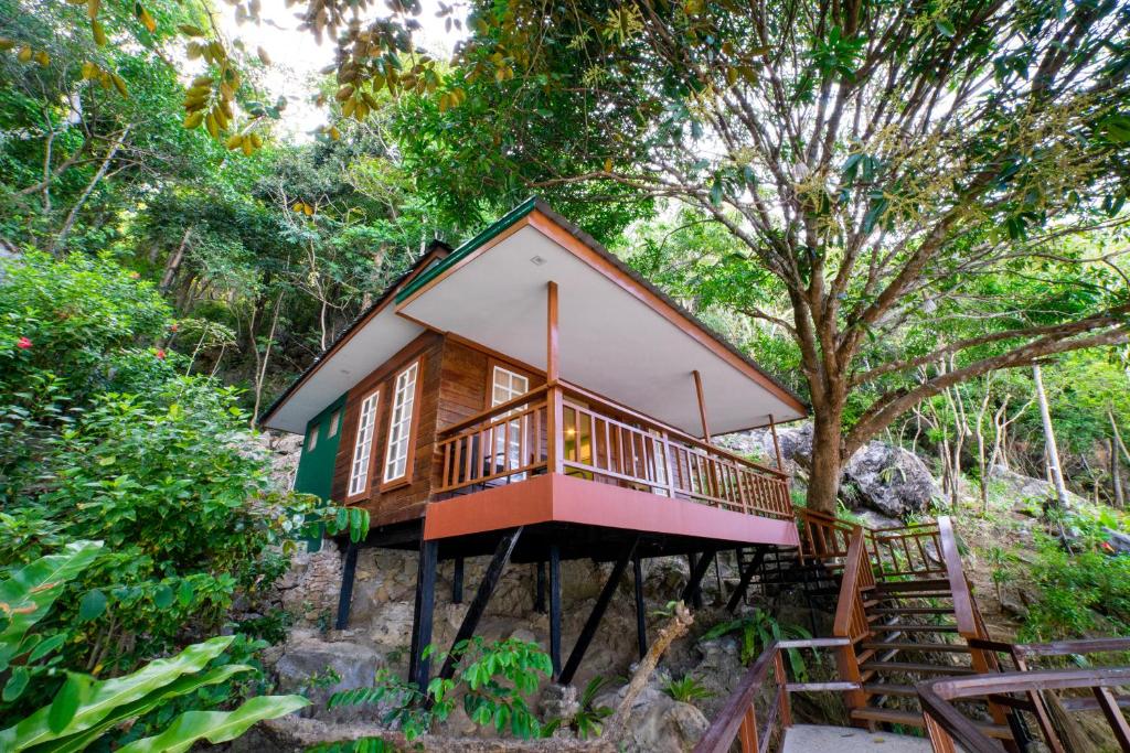 Kudugman Beach Cottages - El Nido - 家庭房