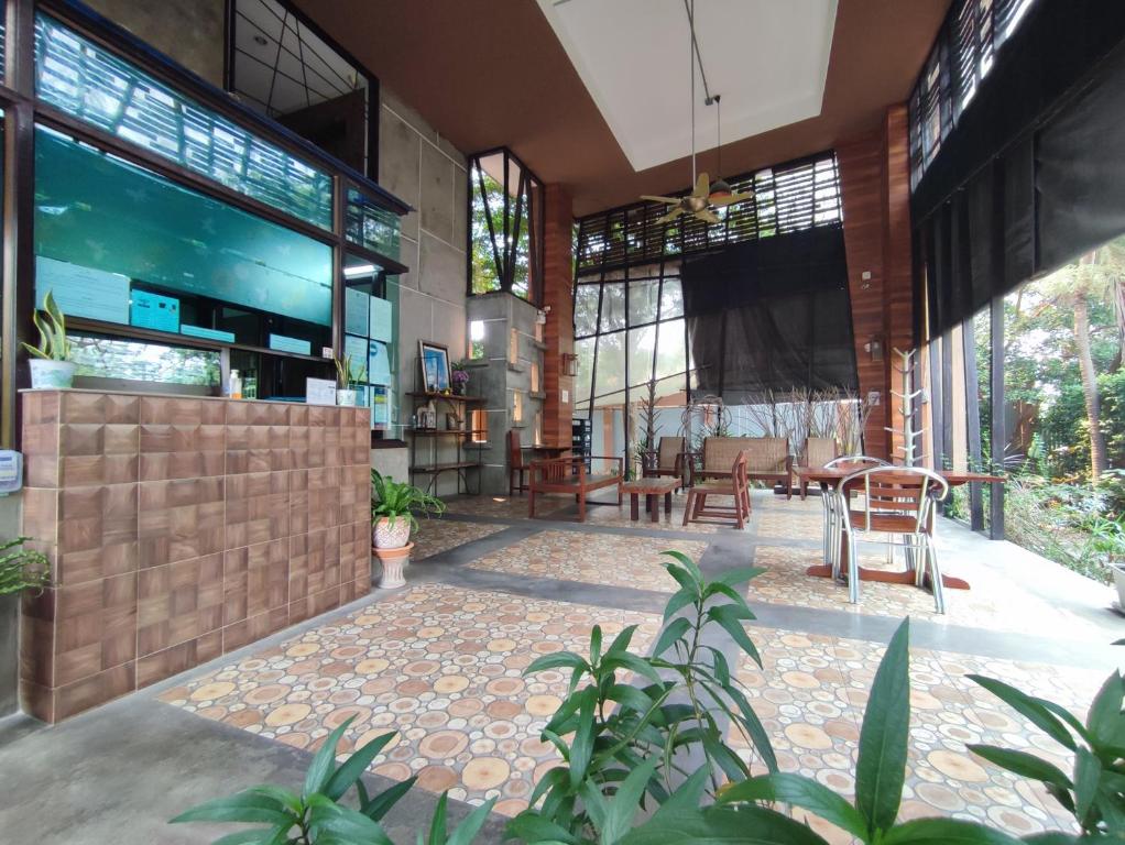 Deluxe Room at Tree Boutique Condo by Suwan Style Agency - Resim 22