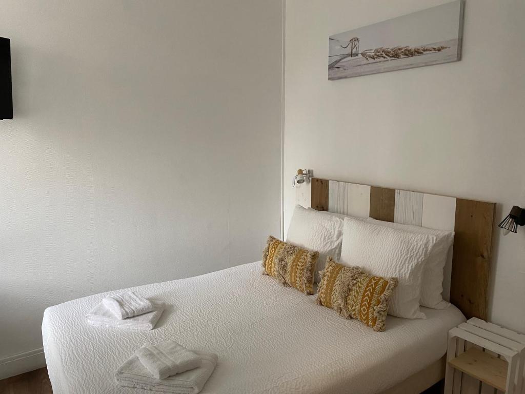 Logis Hôtel Emeraude des Bois - Double Room