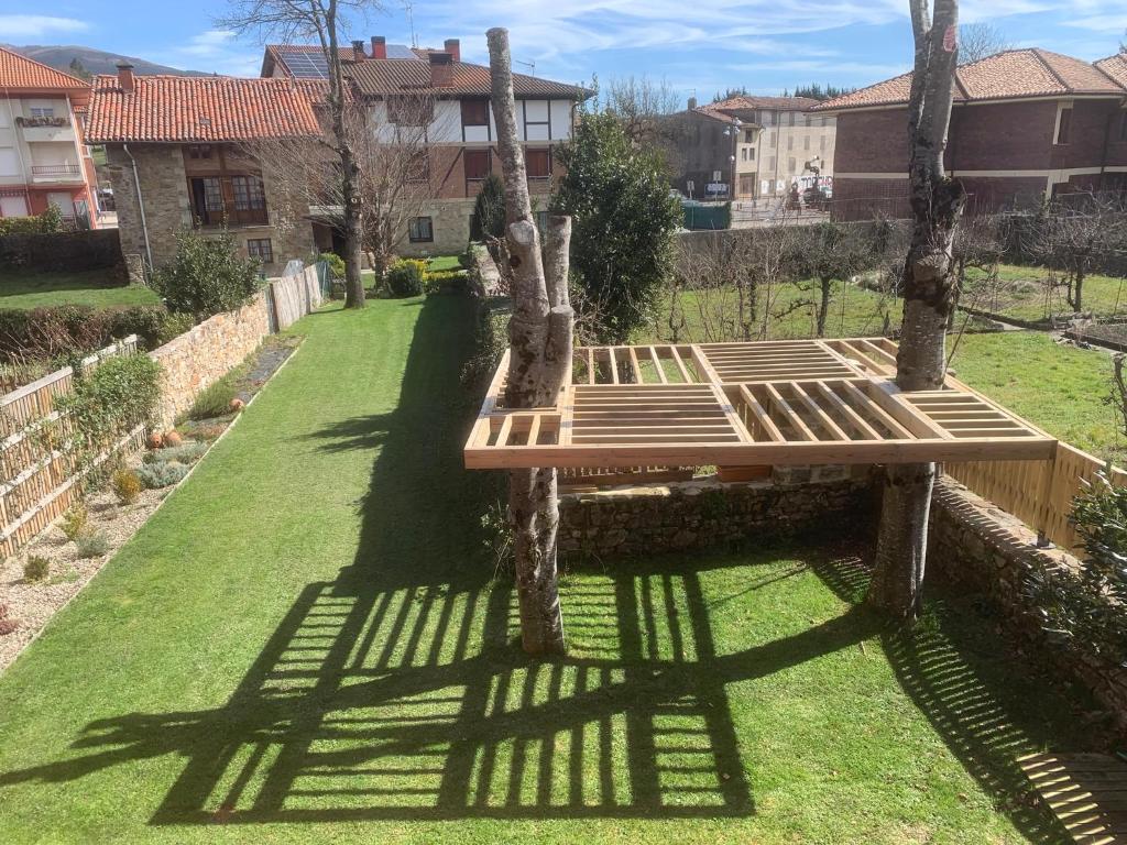 Vonkajšia záhrada v ubytovaní Casa Otxandi