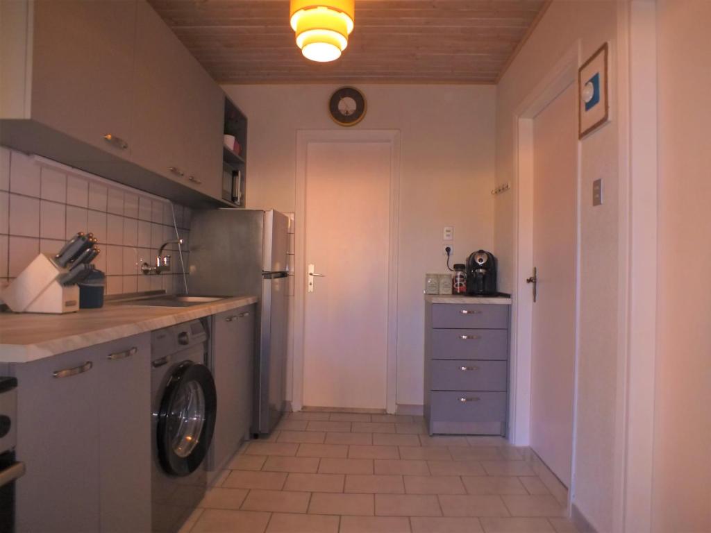 A kitchen or kitchenette at Asprovalta Family Villas