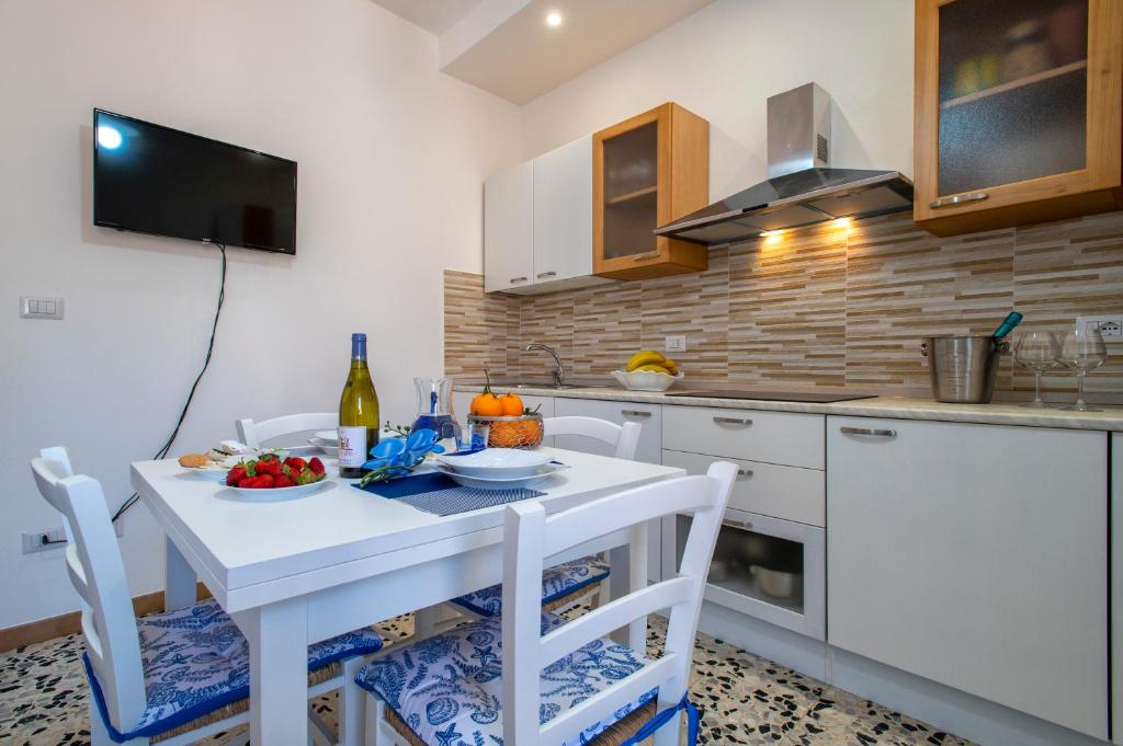 Casa Vacanze San Michele - Apartamento Grande De Una Habitación - 1er Piso