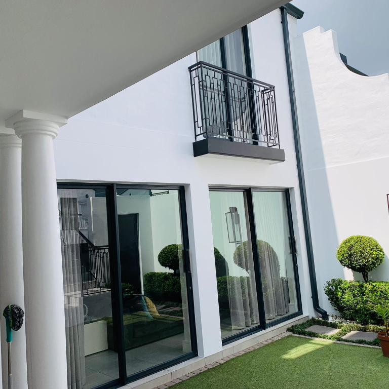 Melville Road, Johannesburg Updated 2024 Prices