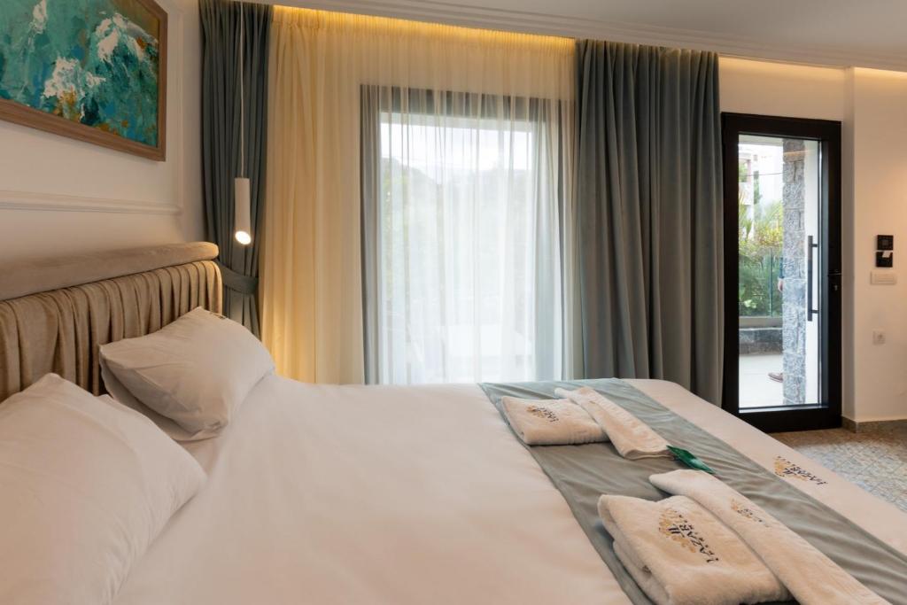 Lazar Lux Suites - Ammoudara - 9