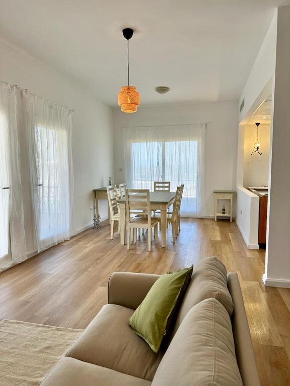 Green Harmony Golf View Apartment, Ras al Khaimah (updated prices 2024)