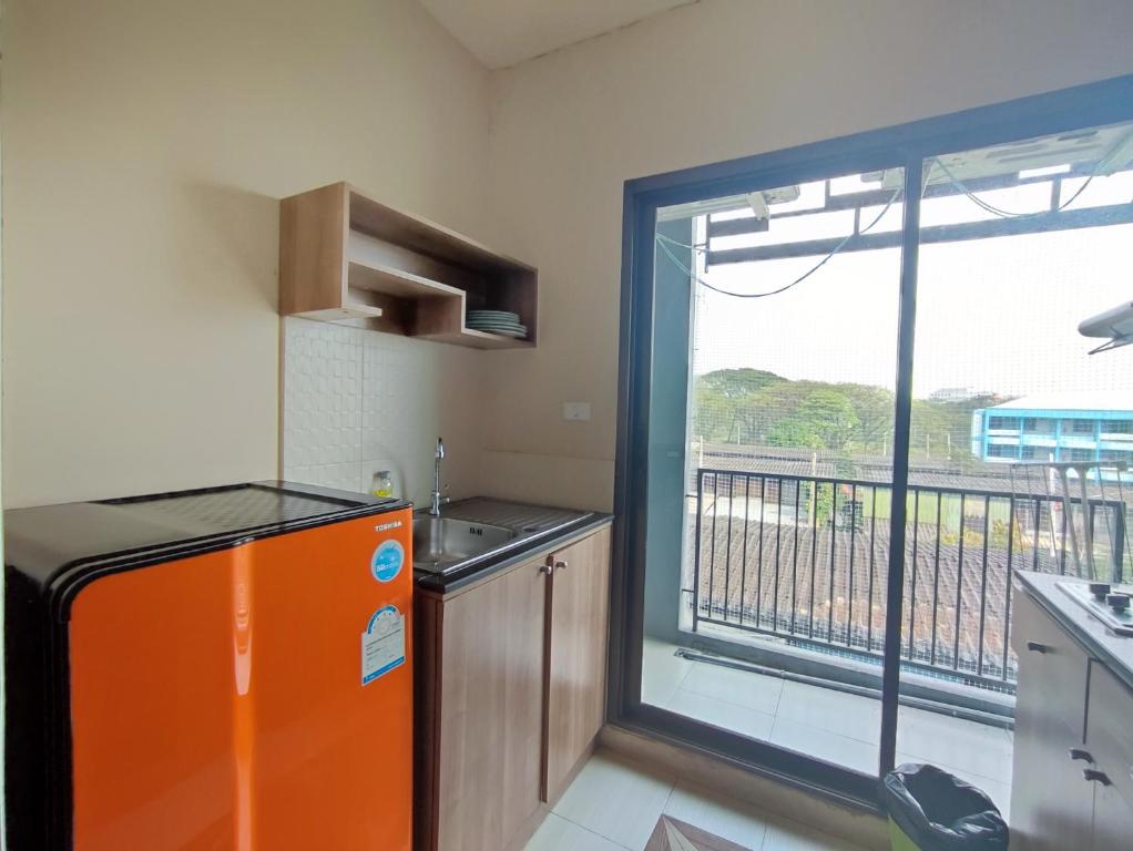 Deluxe Room at Tree Boutique Condo by Suwan Style Agency - Resim 23