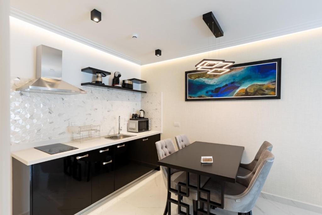 Lazar Lux Suites - Ammoudara - 14