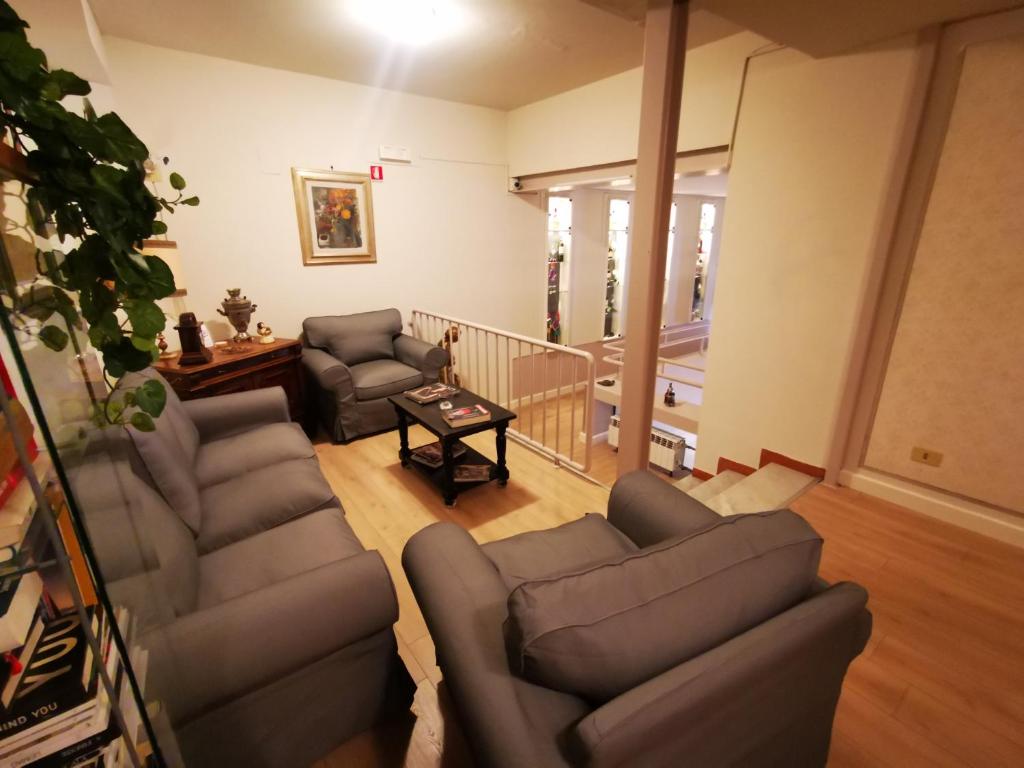 Hotel Balcony - Resim 38