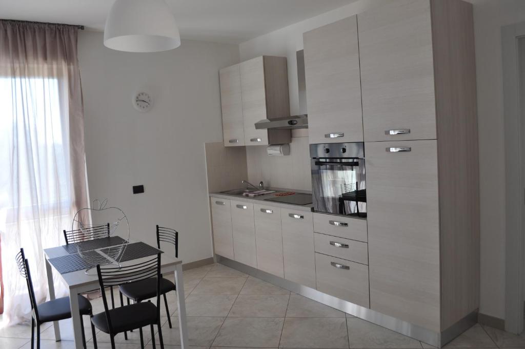 Residence Le Groane - Appartement Met 2 Slaapkamers (4 Volwassenen)