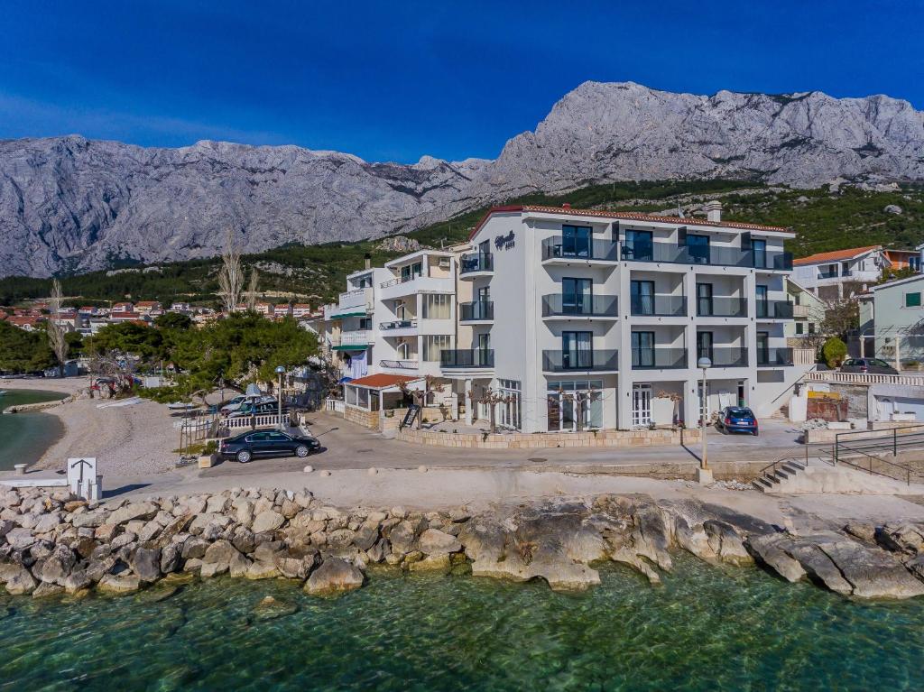Příroda nedaleko hotelu