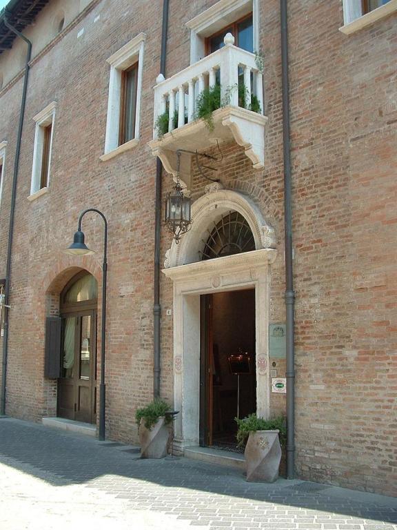 Exteriér nebo vchod ubytování Albergo Cappello