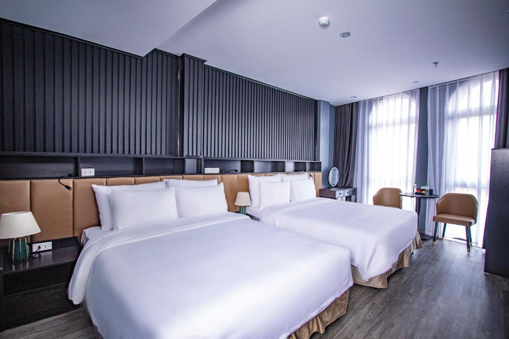 La Maison Boutique Hotel - 2