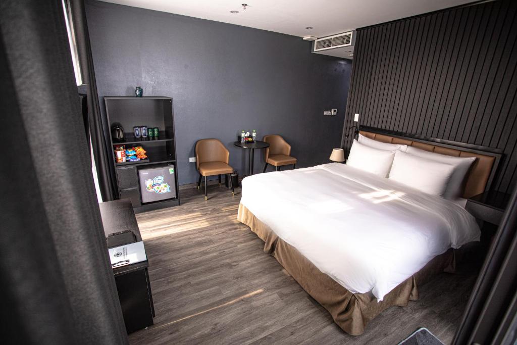 La Maison Boutique Hotel - 14