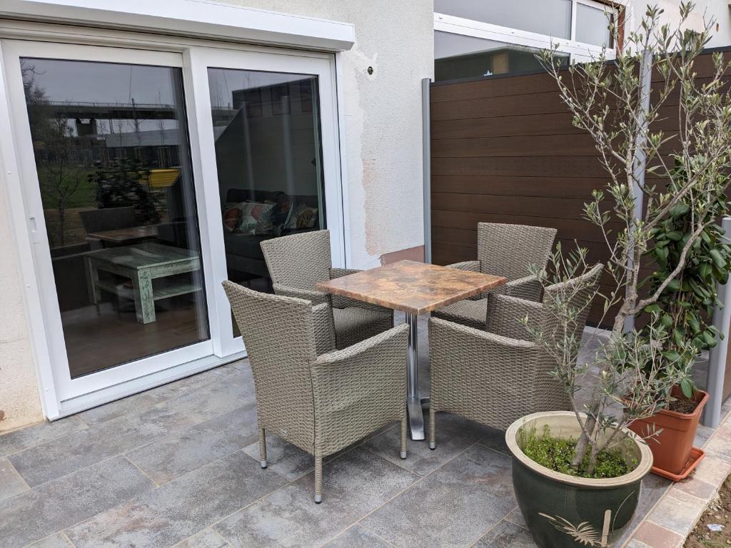 S'bahnhöfle Apartments - 9