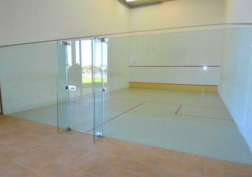 Fotografie z fotogalerie ubytování Gorgeous 3 Bedrooms in Villa Natural Reserve Park! v destinaci Estepona